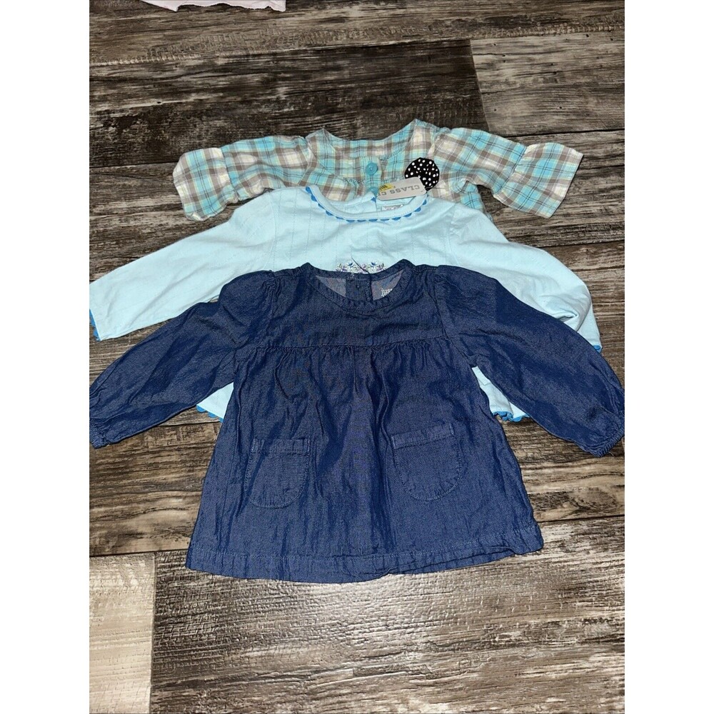 Lot of baby girls size 9 months bodysuits Tops